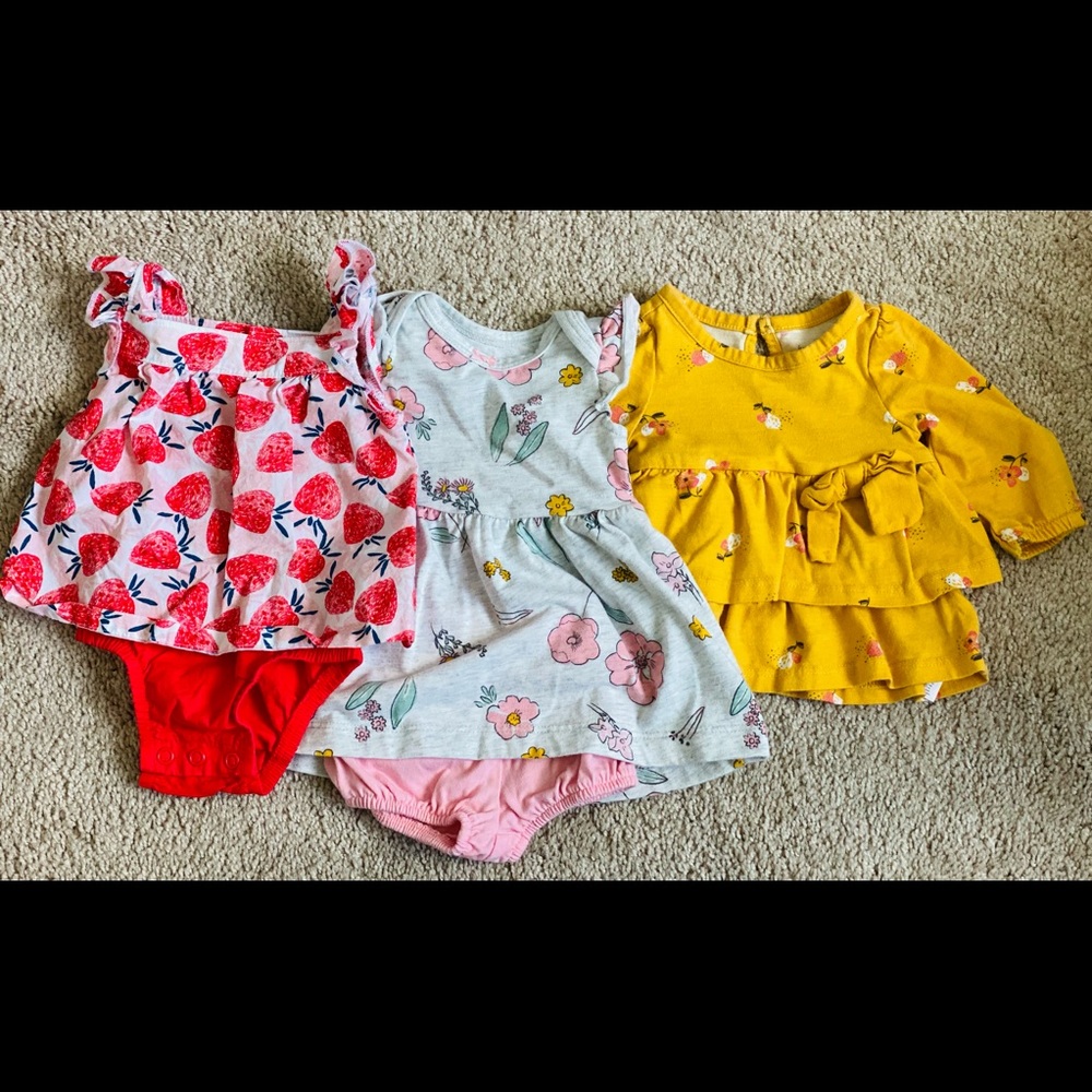 Carter’s NB Dresses